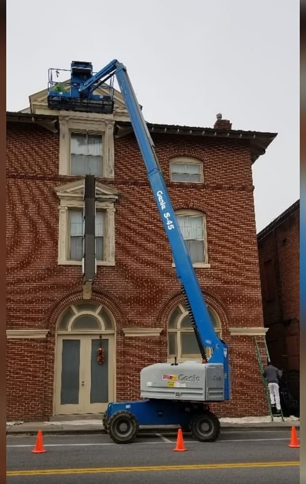 Historic building painting